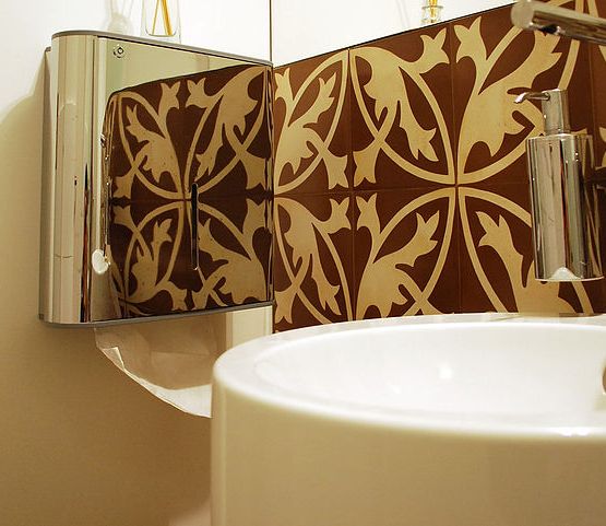 Hüsing Sanitär Sottrum Designwand